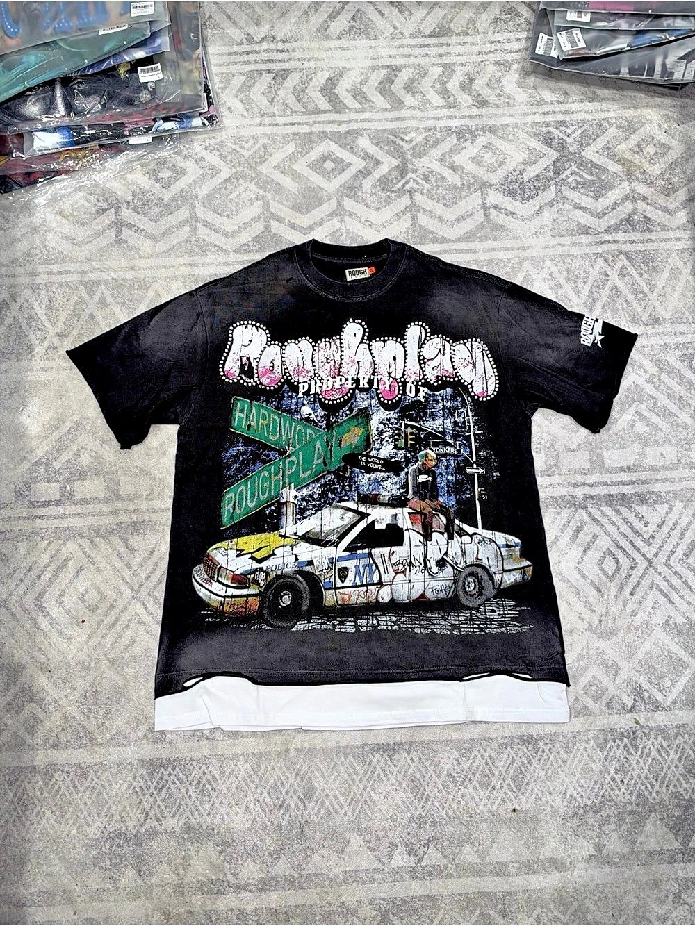Roughplay Graphic Short Sleeve Tee in Black & White NWT